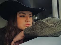 Empathy Unlocked: Understanding how to Develop Emotional Intelligence