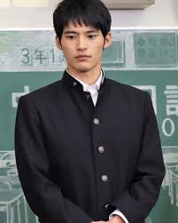 黒岩 おしゃれまとめの人気アイデア pinterest お 制服 男子 男 モデル 詰襟
