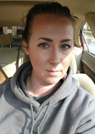 Using rose gold illuminator for productivity boost