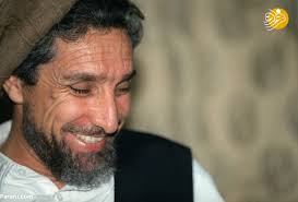 احمد مسعود، فرزند احمدشاه مسعود، قهرمان ملی افغانستان، از چند سال به این‌سو کوشیده تا یک روند نظامی را تحت نام «مقاومت دوم» در برابر حکمتیار در اجتماع هوادارانش از در کابل، احمد شاه مسعود، فرمانده درگذشته ارشد جمعیت اسلامی را به داشتن رابطه با آی‌اس‌آی سازمان. ÙØ±Ø§Ø±Ùˆ ØªØµØ§ÙˆÛŒØ± Ø´Ø¨Ø§Ù‡Øª Ø¹Ø¬ÛŒØ¨ Ù¾Ø³Ø± Ø§Ø­Ù…Ø¯Ø´Ø§Ù‡ Ù…Ø³Ø¹ÙˆØ¯ Ø¨Ù‡ Ù¾Ø¯Ø±Ø´