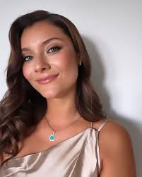 Jessika Hall (@jessi.k_artist) • Instagram photos and videos