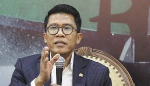 Hasil gambar untuk Mukhamad Misbakhun wawancara