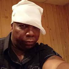 Hat show activity and displays