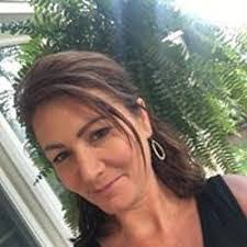 Sharon Stoltzfus's Instagram, Twitter & Facebook