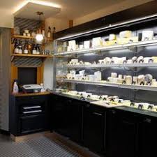 Meuble Sur Mesure Pour Caisse Et Balance De La Fromagerie Chez Juliette A Blagnac Fromagerie Amenagement Magasin Magasin Design D Interieur