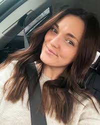 Jana Lynn's Instagram, Twitter & Facebook