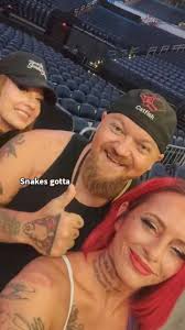 Great Night Great Friends luv me sum Catfish Cooley Tiffany Baxter 🥊💨💜  RedneckBrawl