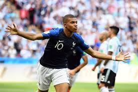 França, oficialmente república francesa, é um país, ou, mais especificamente, um estado unitário localizado na europa ocidental, com várias ilhas e territórios ultramarinos noutros continentes. Em Jogo De Duas Viradas Franca Vence A Argentina E Avanca As Quartas Gzh
