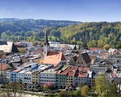 Inn ent wickelt und fertigt inno vative steck ver bindungs systeme zur über tragung von leistung, sign. Somedi In Wasserburg Am Inn Und Umgebung