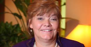 A Christian Writer's World ~~ Characters who grip your heart: BIG C, little  c