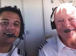 Los que viajaban con Jenni en el avión