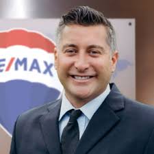 RE/MAX