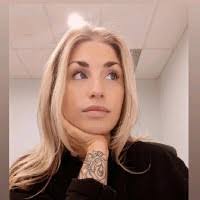 Gold's Gym British Columbia Information