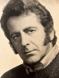 The Aspiring Cult Leader's Missing Art and the Nephew Obsessed With His  Legacy