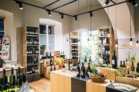 Die besucher sind zu einer fesselnden reise in diese welt der riesen eingeladen. Haus Der Region Tourismus Wolfsberg 1 Wanderstadt Osterreichs Lavanttal In Karnten