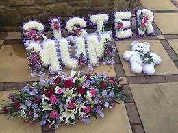 New Totally Free Funeral Flowers Mum Tips Funeral Flowers Funeral Flower Arrangements Casket Sprays