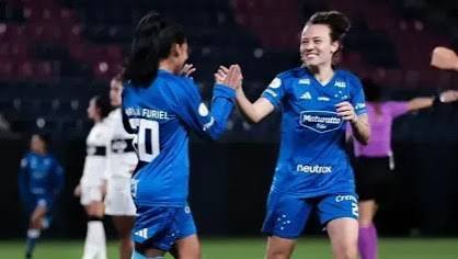 Cruzeiro bate Olimpia e garante lideran&ccedil;a do grupo na Libertadores feminina | CNN Brasil