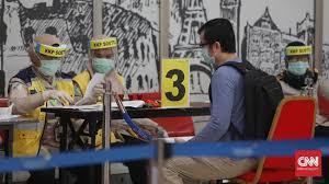 Dokter Usul Rapid Test Antigen Solusi Bagi Penumpang Pesawat