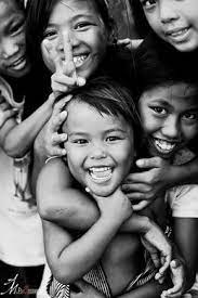 enfants rire et sourire gens heureux produits pour le visage cool feuilles de coloriage xl
