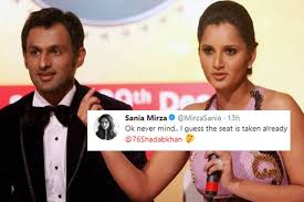 Sania Mirza And Shoaib Malik S Romantic Banter Is A Treat For All Indo Pak Sports Fans Not often you get to see sania mirza and husband shoaib malik photographed together. sania mirza and shoaib malik s romantic