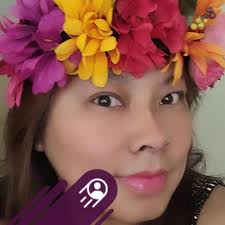 A startup called Dog Parker is installing high-tech dog houses outside  businesses in New York City. You can leave your dog in the climate  controlled house for up to 90 minutes and