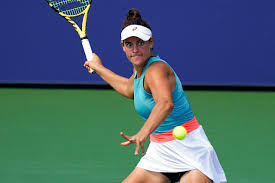 Jennifer brady wykorzystała szansę, jaka się przed nią otworzyła po szybkim odpadnięciu sofii kenin. Harrisburg Native Jennifer Brady Into Fourth Round Of Us Open Will Face Angelique Kerber Sunday Pennlive Com