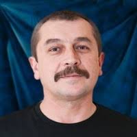 90+ perfiles de «Cornel»