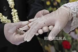 Am itu siang atau malam pembagian waktu am dan pm 12 jam pertama dalam satu hari dimulai dari 00.00 atau 12 tengah malam. Hal Yang Perlu Diketahui Muslim Mengenai Malam Pertama Republika Online