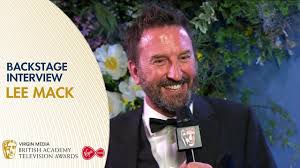 Leos tend to have almost a royal air about them. Lee Mack S Reacts Backstage After Bafta Win Bafta Tv Awards 2019 Youtube