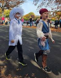 Halloween parade features students in grades 2-4