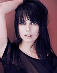 Allison Mia Sarah (@lovethemlots)