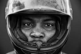 Ghost riders: Das unsichtbare Leben der Essenskuriere in Johannesburg