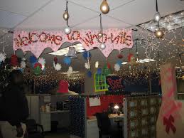 The buzz board changes constantly, keeping people excited by a steady flow of new information. The Ivesons Christmas Office Decorating Contest Office Christmas Decorations Christmas Cubicle Decorations Office Christmas