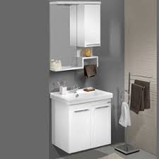 Şık ve dekoratif görünümlerinin yanında sunduğu depolama alanları ile de banyoların vazgeçilmezi haline gelen banyo dolapları ve ya halk arasındaki adı ile hilton lavaboları binbirdekor.com sayfalarında incelemeye ve sizlere sunmaya devam ederken bu. Orka Perge Banyo Dolabi 65 Cm Ust Modul Sag Koctas