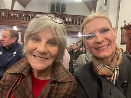 Remembering carols at Bracey's