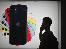 It indicates a way to close an interaction, or dismiss a notification. Ios 13 2 Iphone Users Angry As New Update Features Strange Bug Affecting Apps The Independent The Independent
