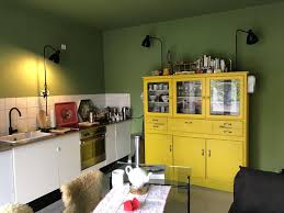Auffallige Farb Akzente Fur Eine Extravagante Kuche Farbig Kucheninspiration Ideen Einrichtung Trendf Kuchen Inspiration Kuche Einrichten Kuchenprodukte