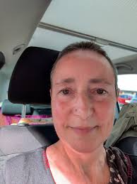 I love Totnes but live near Honiton. Can anyone tell me if there is a  Totnes town fb group for yoga and meditation? Thank you in advance 😊