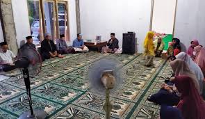 9 berada di desa kalibeber kecamatan mojotengah kabupaten wonosobo Alumni Pptq Al Asy Ariyah Gelar Semaan Al Qu Ran Dan Silaturahmi