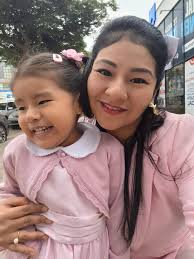 Nunca imaginé que la infancia volvería… en los ojos de mi hija." 💜