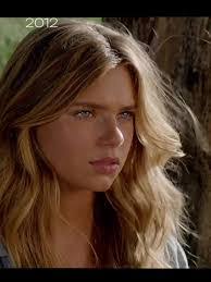 Bella Evans's Instagram, Twitter & Facebook