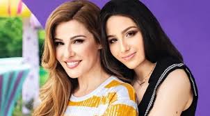 Fotografie Rară Cu Fiica Oanei Cuzino. Cum Arată și Cu Ce Se Ocupă Naomi,  Care A împlinit 21 De Ani