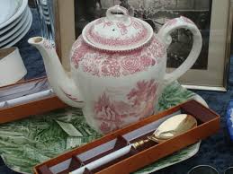 Wegen der gesetzlich vorgeschriebenen sonntagsruhe darf der verkauf auf dem markt am sonntag frühestens erst ab 11 uhr beginnen und muss um 18 uhr enden. Trodelmarkt Haus Meer U Meerbusch Flohmarkt Termine