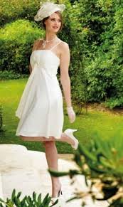 Coiffurete dance robe de mariã©e tati robe de mariage … tati mariage collection 2010 Selection De Robe Mariee Grande Taille Pas Cher Chez Tati Mariage Robe Mariee Grande Taille Robe De Mariee Robe Mariee Pas Cher