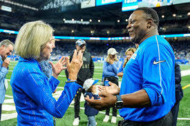 LATEST NEWS: Lions team owner Sheila Ford Hamp officially announced the return of Detroit Lions legend Lomas Brown in 2025 in a secret capacity that has fans curious to know. -yentrang123