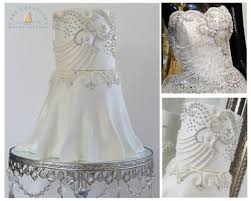Diamonds And Pearls Wedding Dress Cake All Edible Wedding Dresses Pearl Wedding Dress Wedding Dress Cake