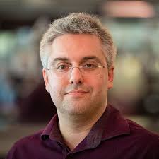 Die Saga der Drachenschwerter : Höcker, Janine, Scherm, Gerd: Amazon.de:  Bücher