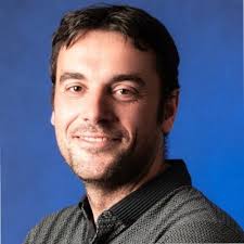 Toute entreprise, quelle que soit sa taille, utilise à un moment donné un  Équipement de Protection Individuelle (EPI). EPI ON WEB equipe de la  doudoune à l'effigie de votre entreprise , en