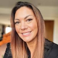 10+ "Danielle Kinsella" profiles