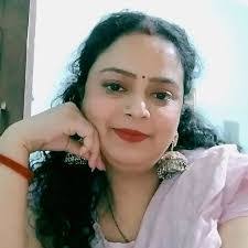 Riya Kumar's Instagram, Twitter & Facebook